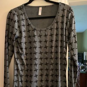 LuLaRoe long sleeve shirt.